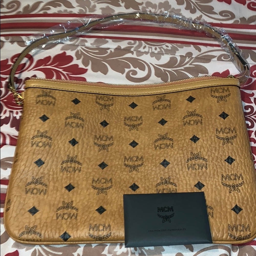 MCM Pouch/ Wristlet 💙💙